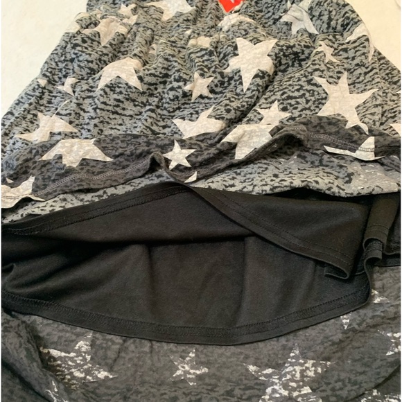 7/8 Romper/Dress Bundle - Picture 5 of 16